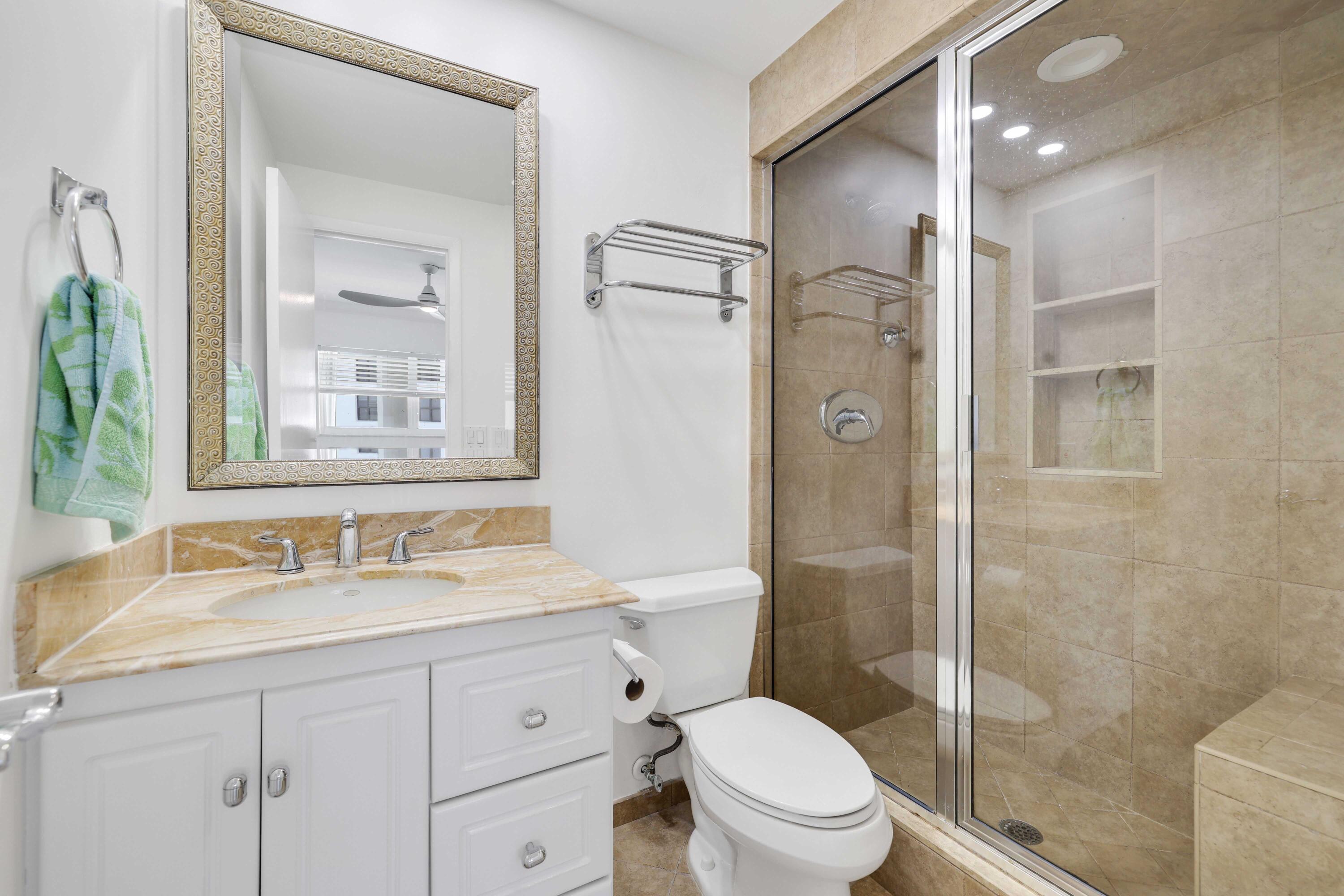 PENTHOUSE TOWERS CONDO - Residential