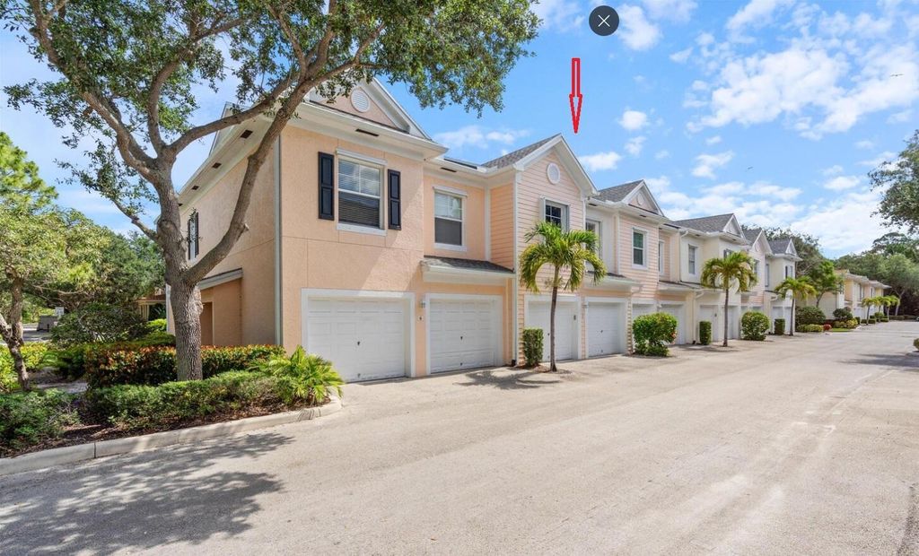 Photo of 826 Dakota Drive #105, Jupiter, FL 33458 (MLS # R11090878)