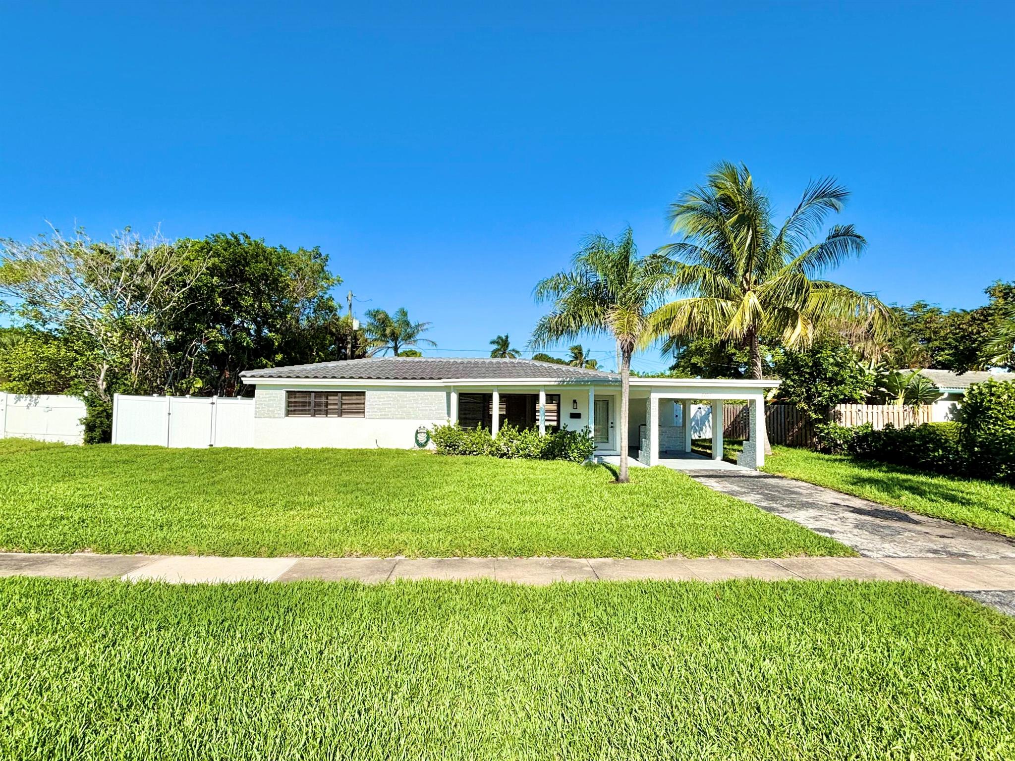 WINFIELD PARK - Residential Lease