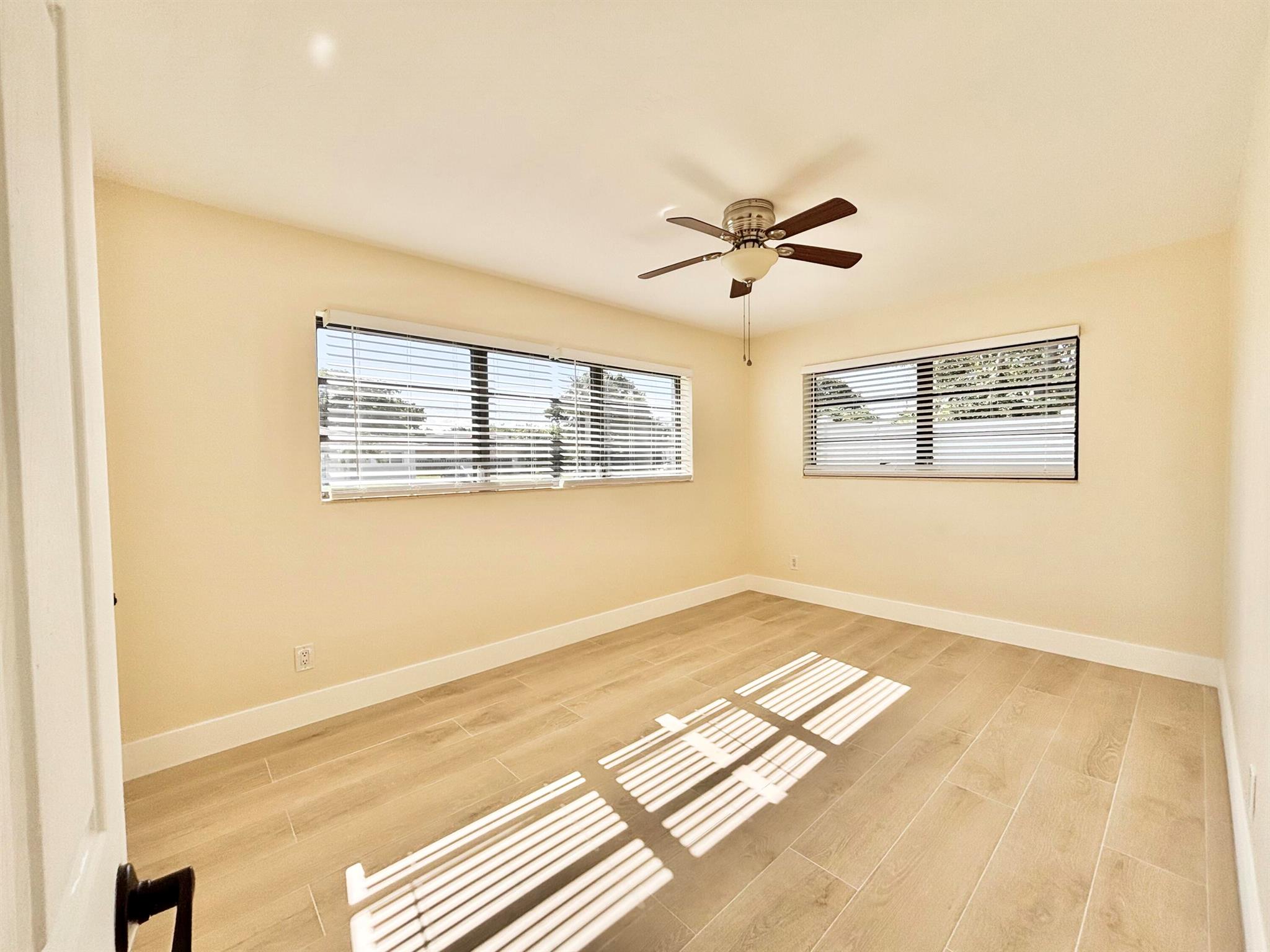 WINFIELD PARK - Residential Lease