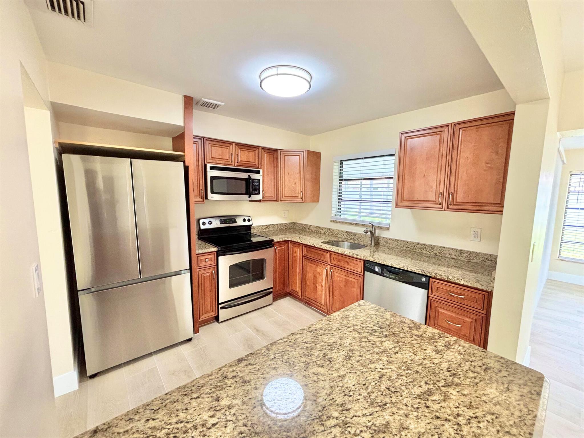 WINFIELD PARK - Residential Lease