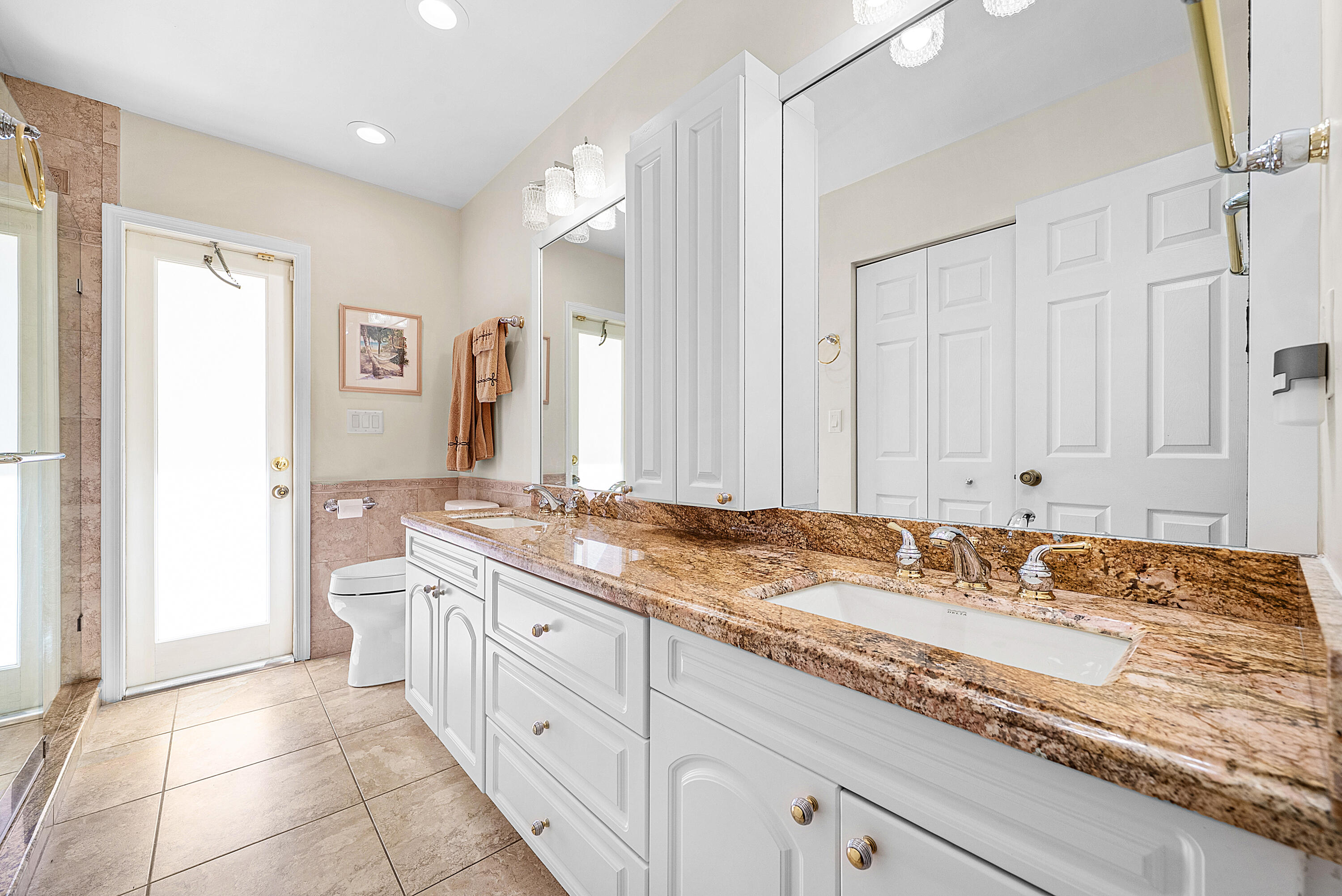 WINSTON PARK - Residential