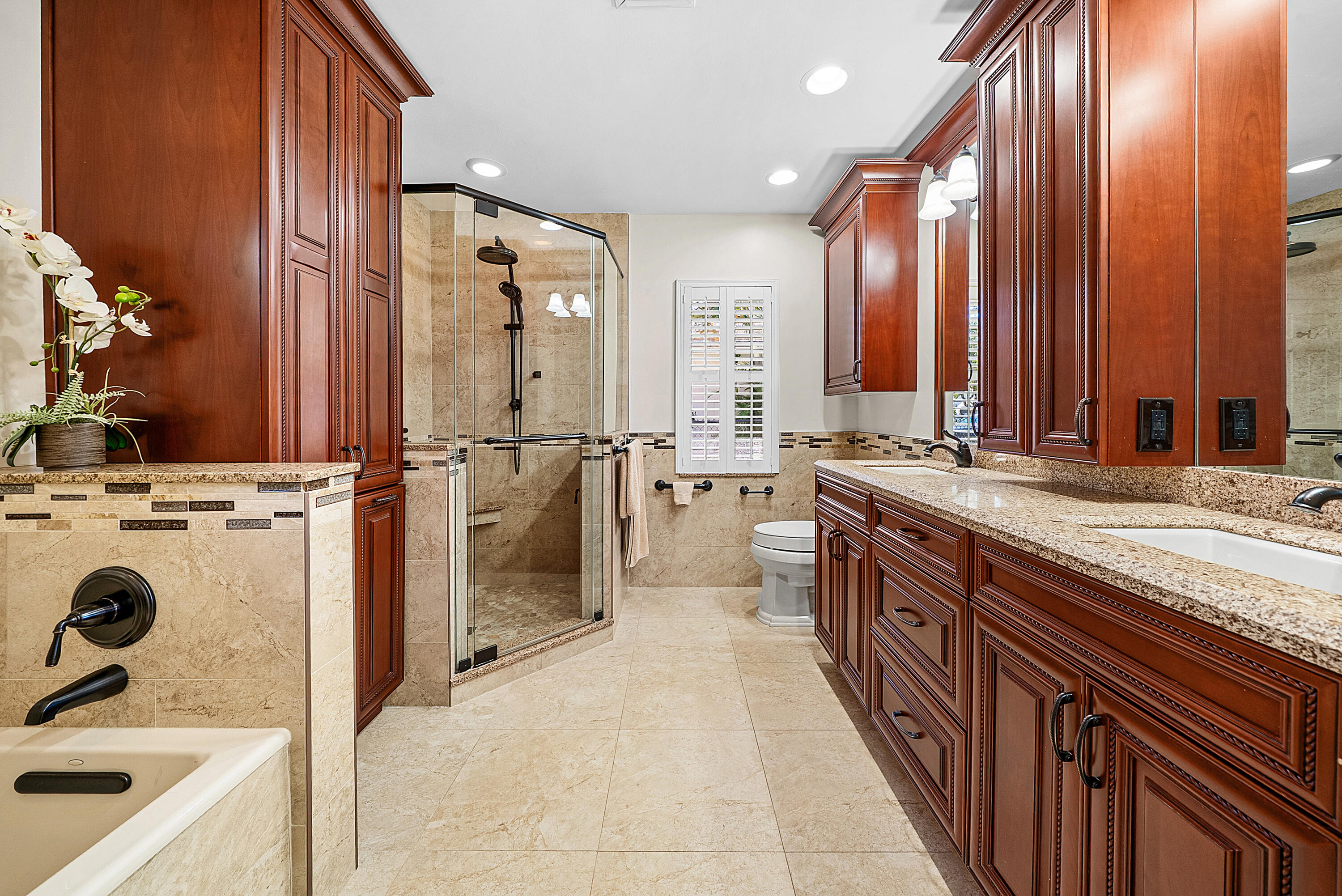 WINSTON PARK - Residential