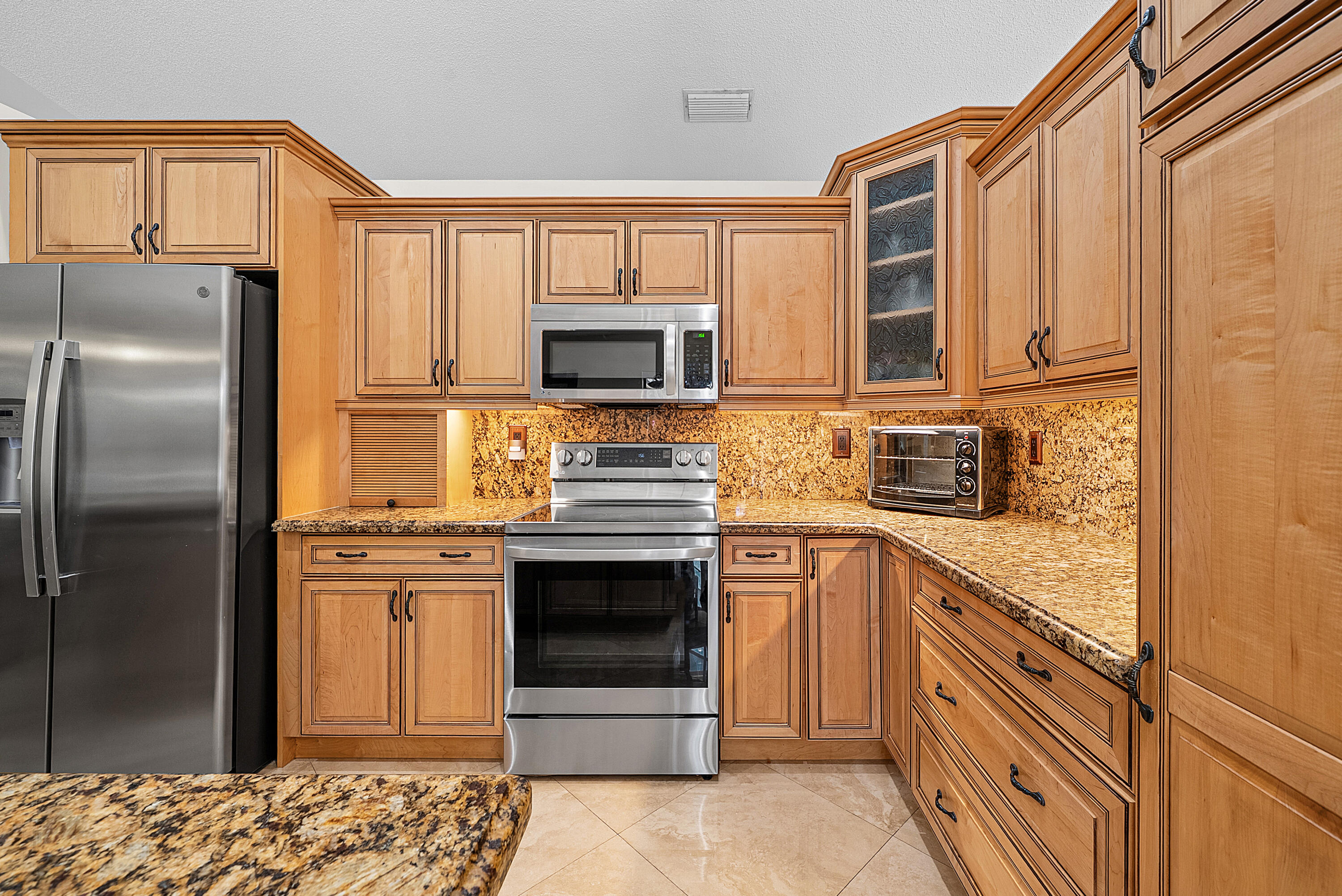 WINSTON PARK - Residential