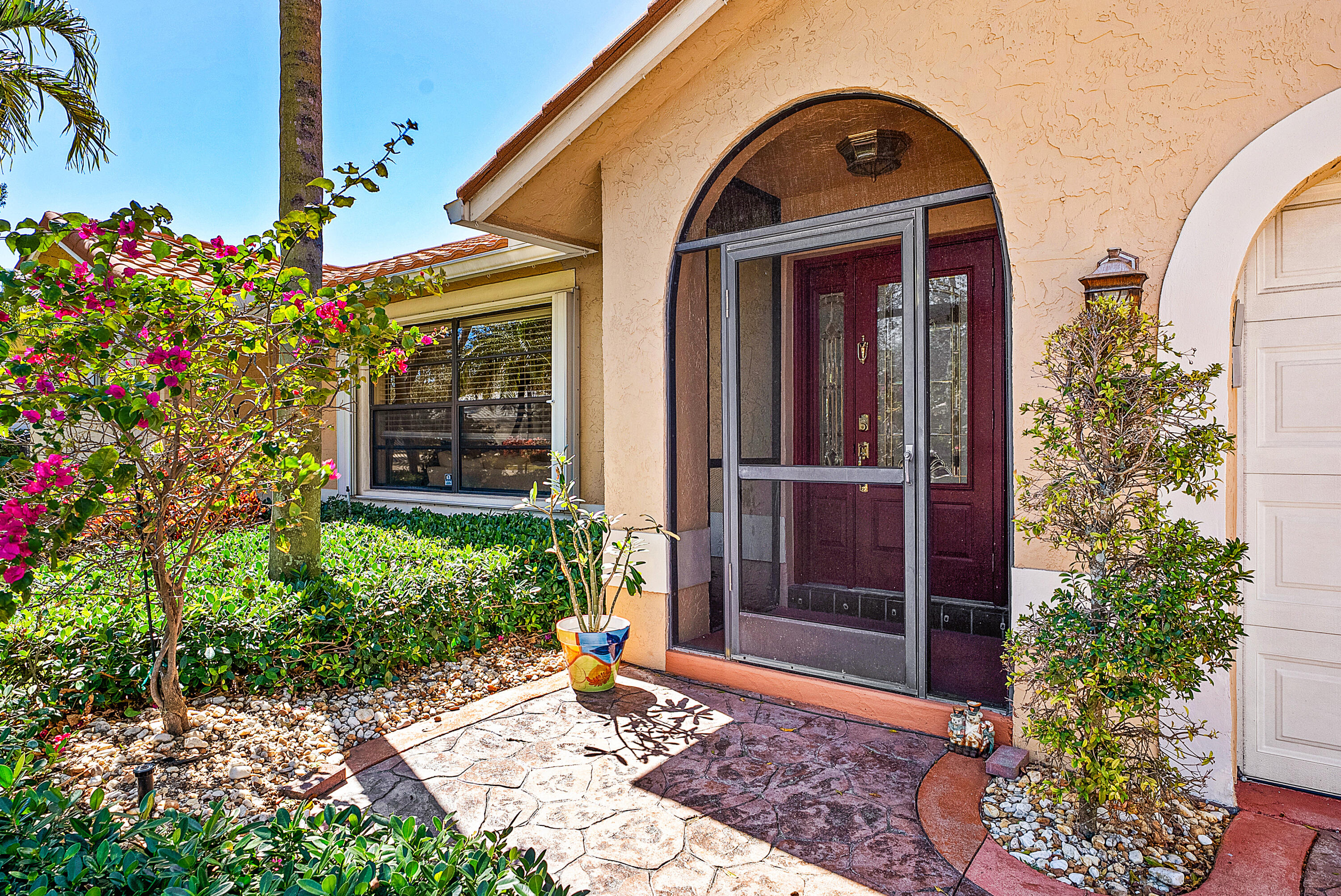 WINSTON PARK - Residential