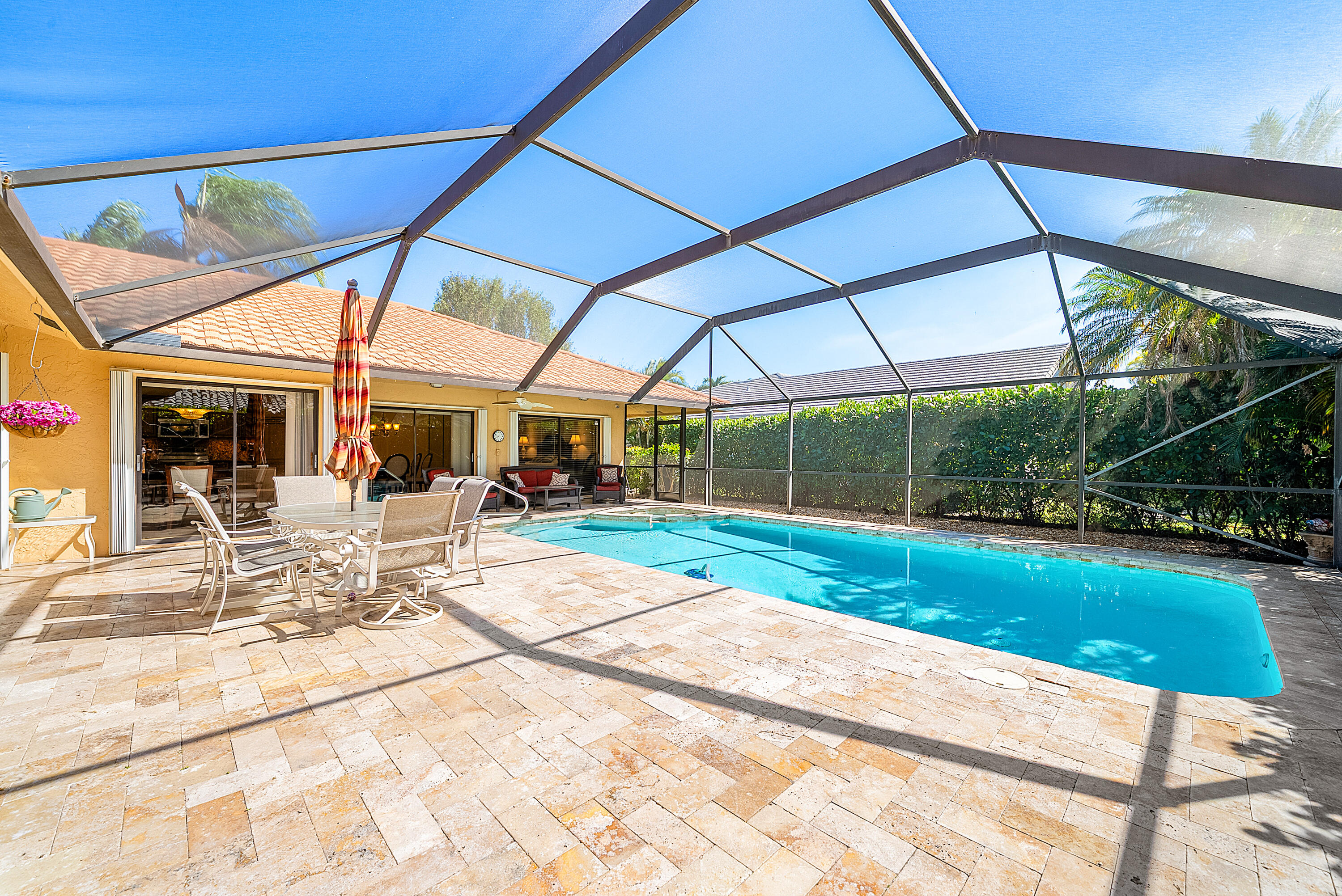 WINSTON PARK - Residential