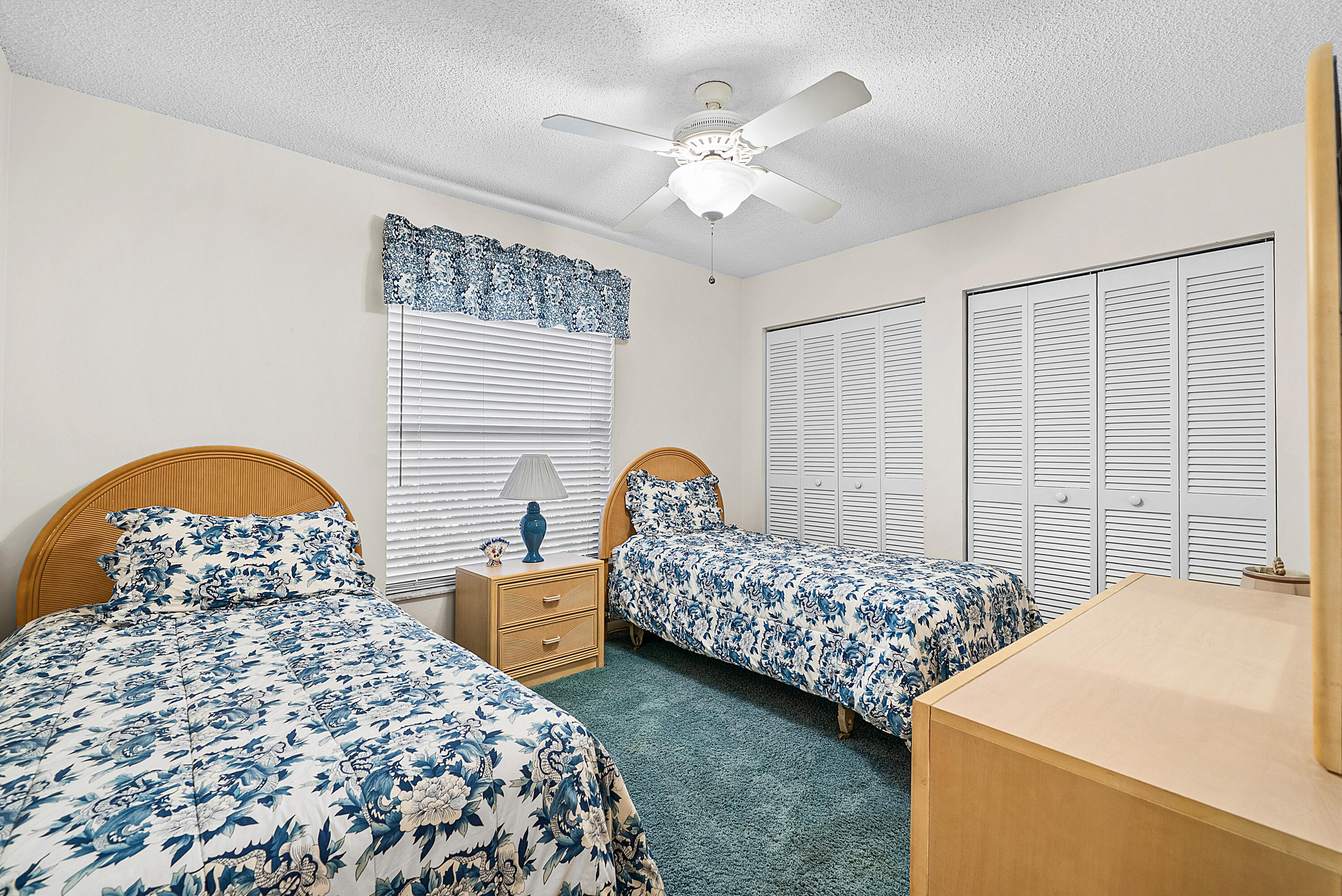 WINSTON PARK - Residential