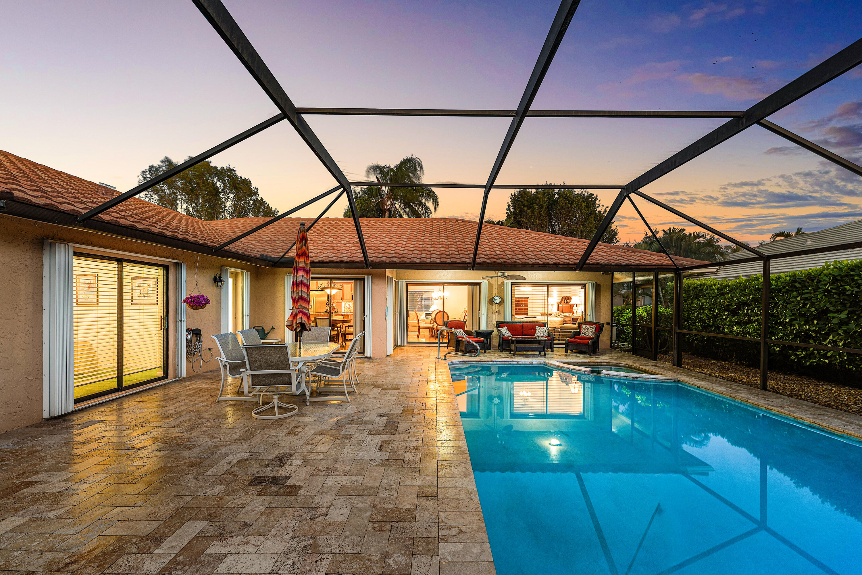 WINSTON PARK - Residential