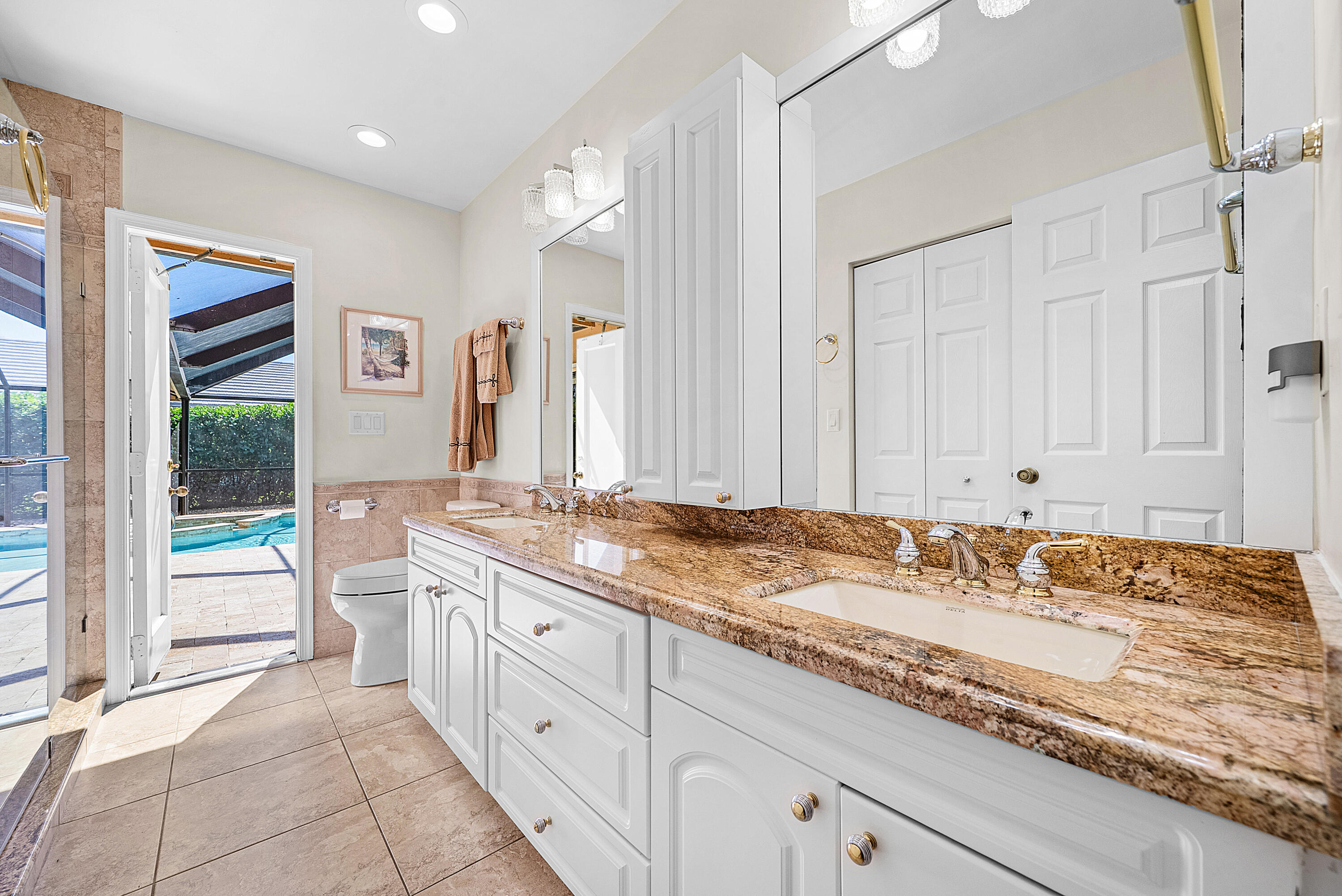 WINSTON PARK - Residential