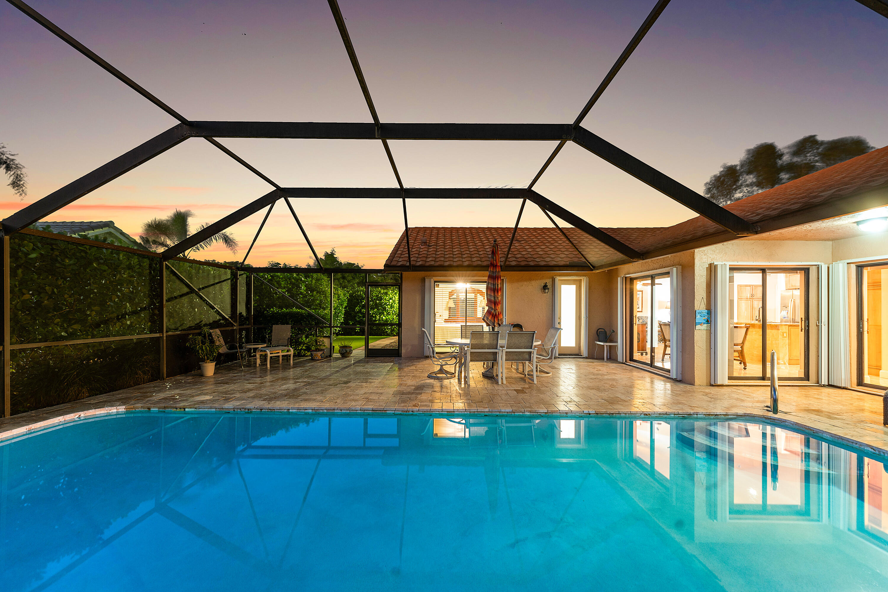 WINSTON PARK - Residential