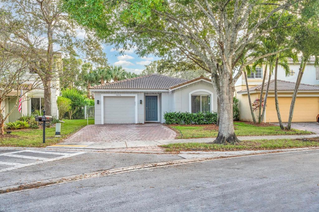 Photo of 4856 SE Duval Drive, Stuart, FL 34997 (MLS # R11031745)