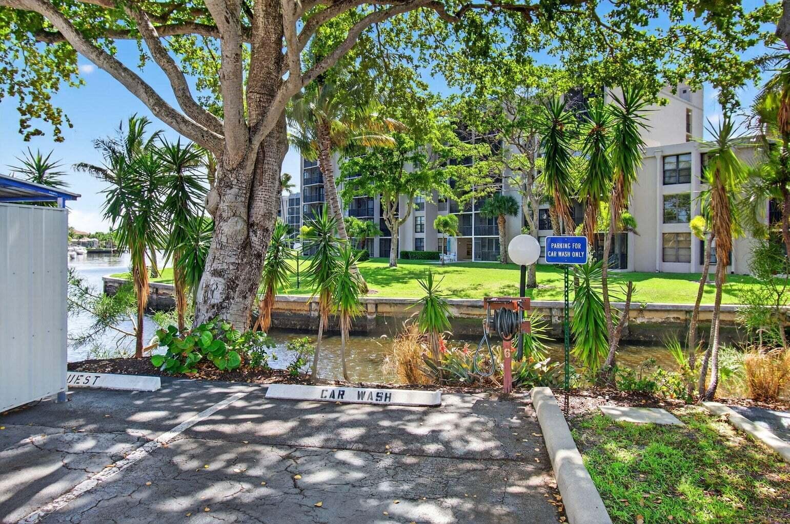 BOCA BAYOU CONDO - Residential Lease