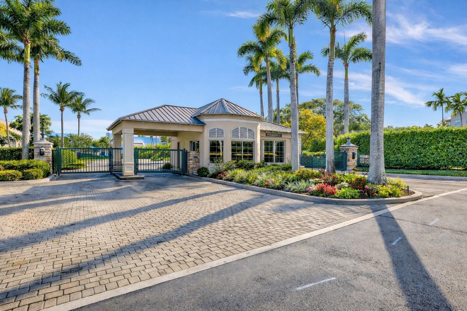 BOCA BAYOU CONDO - Residential Lease