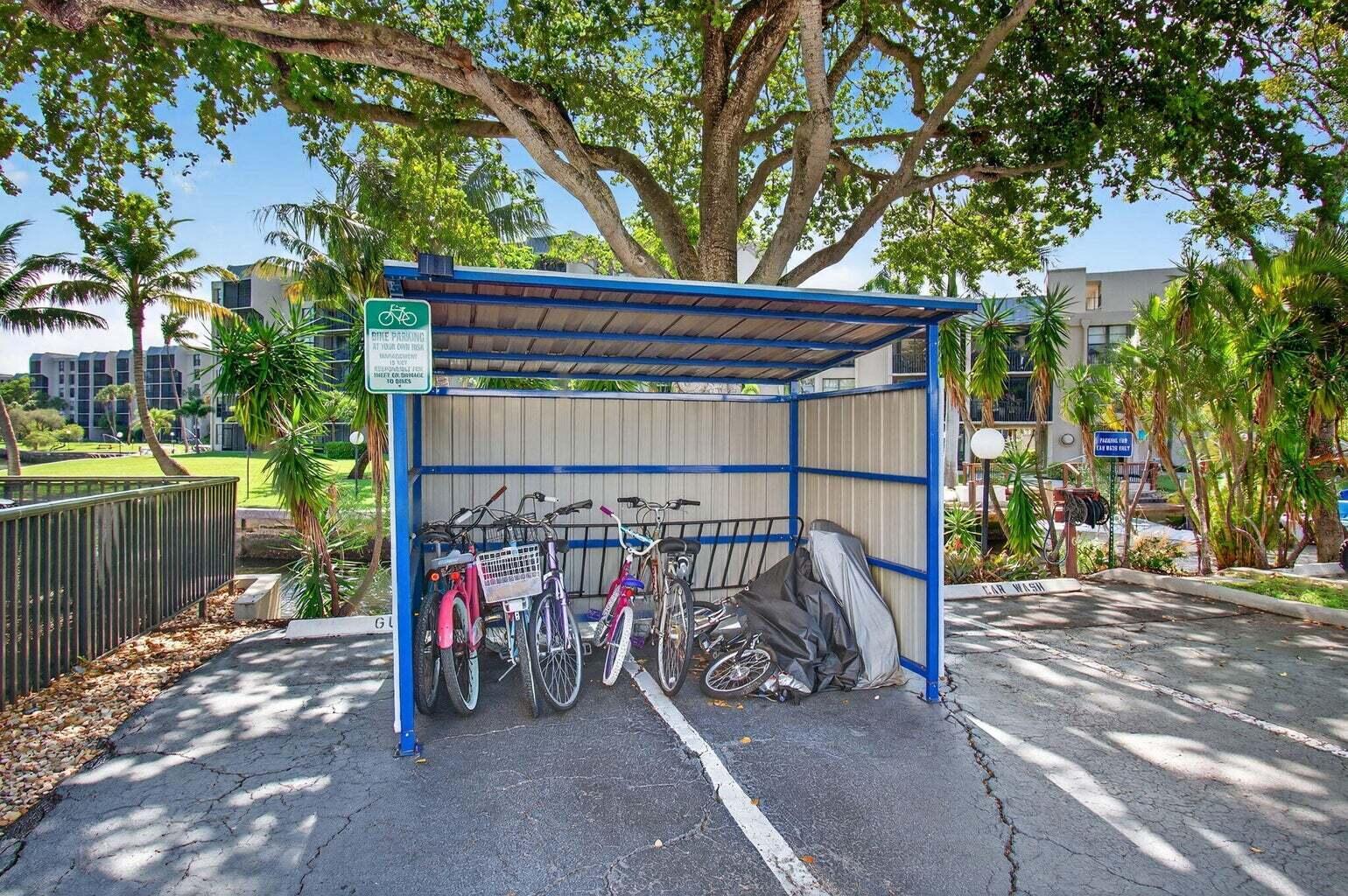 BOCA BAYOU CONDO - Residential Lease