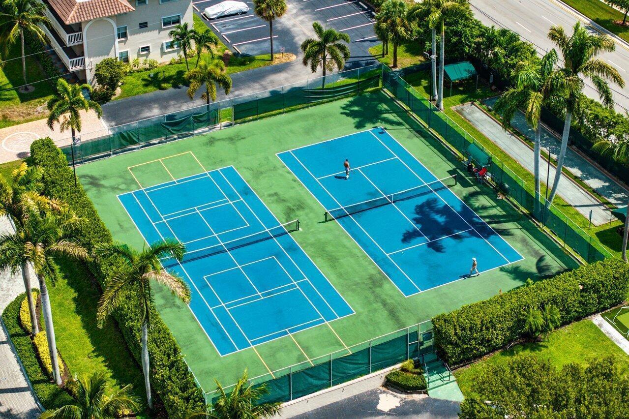 BOCA BAYOU CONDO - Residential Lease