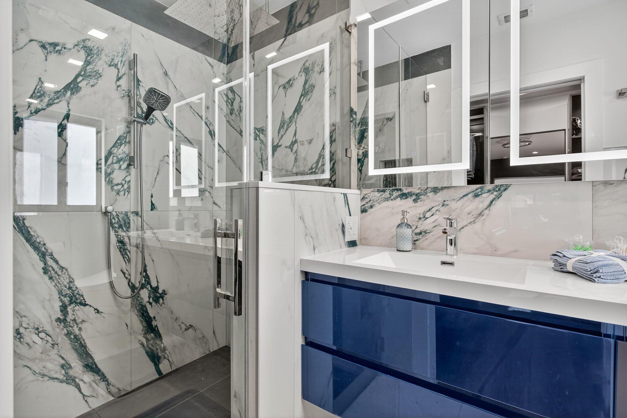 CORAL SPRINGS COUNTRY CLU - Residential