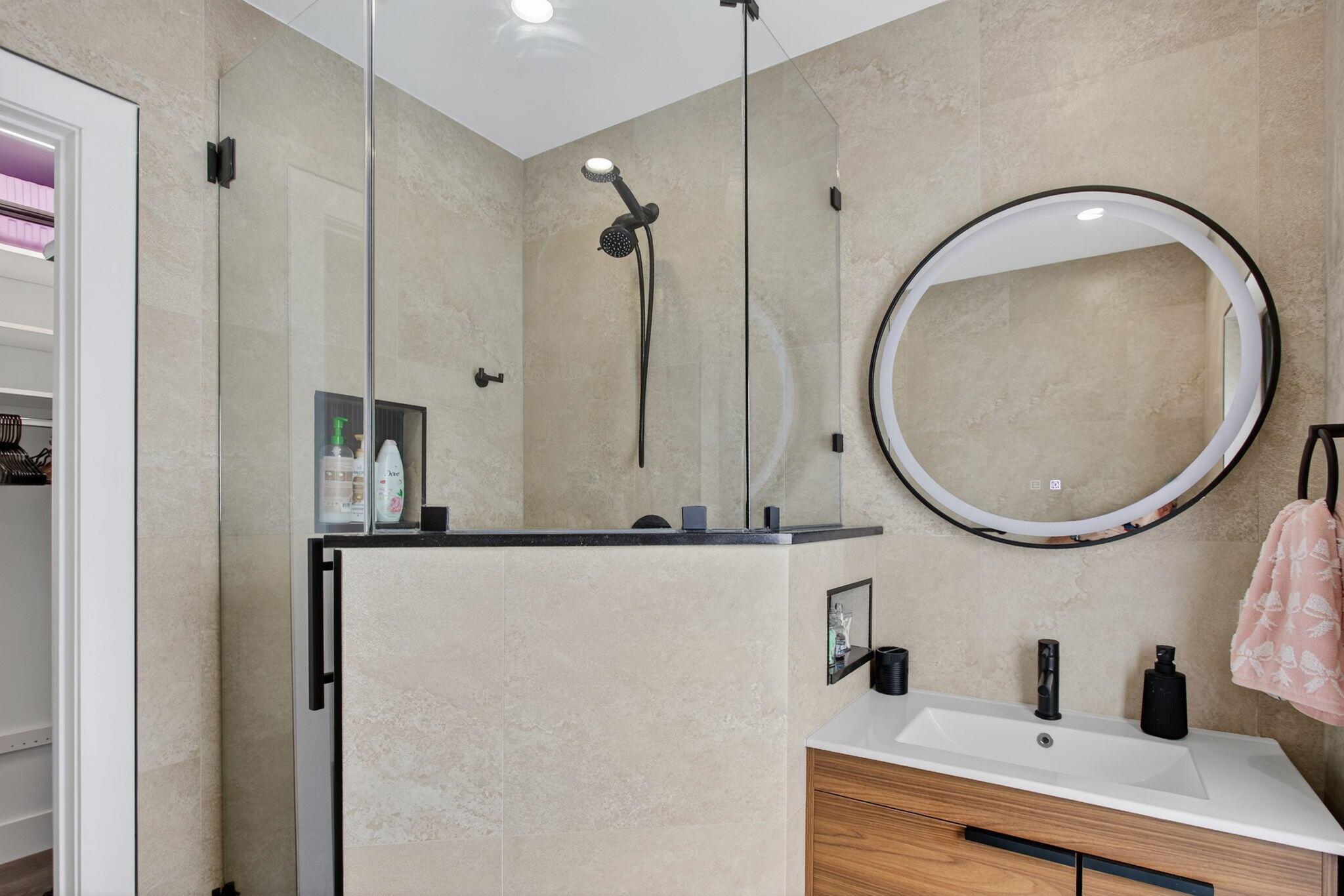 CORAL SPRINGS COUNTRY CLU - Residential