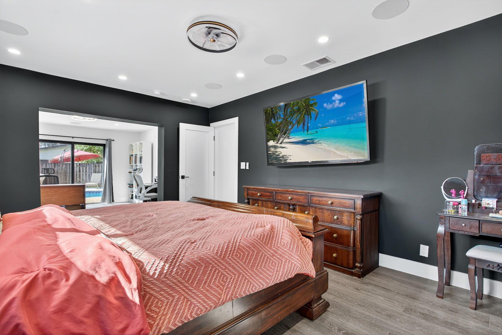 CORAL SPRINGS COUNTRY CLU - Residential
