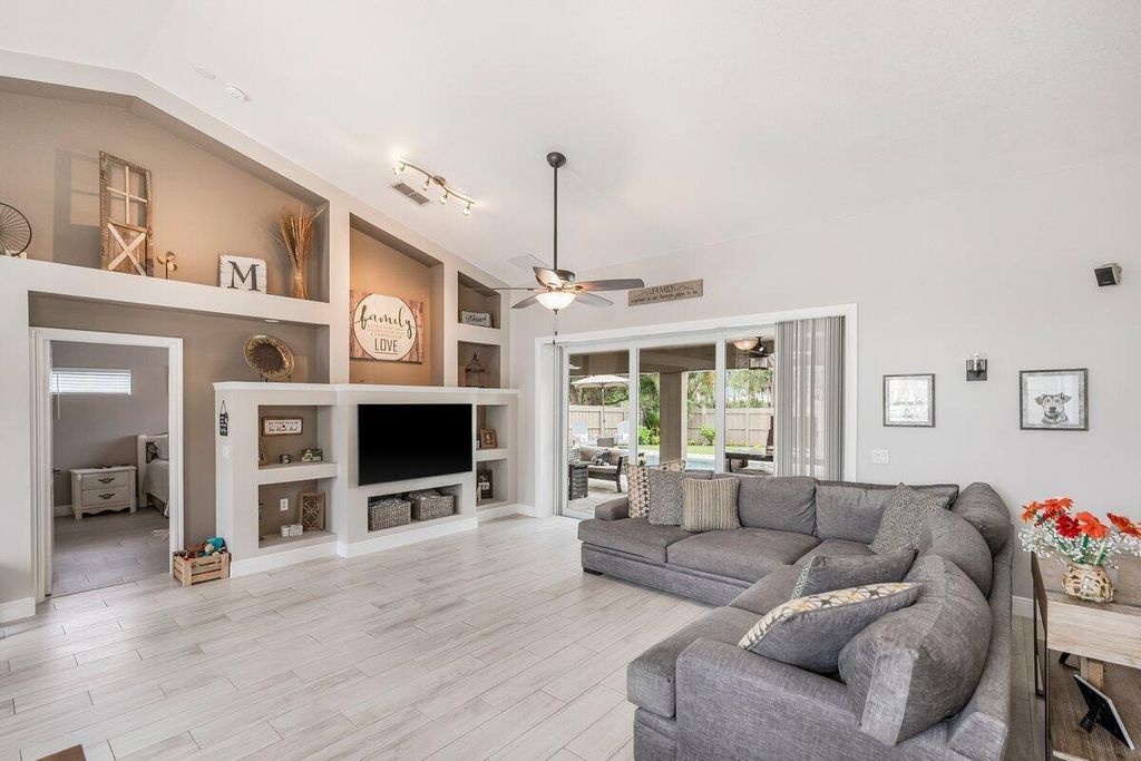 Photo of 5809 NW Zenith Drive, Port Saint Lucie, FL 34986 (MLS # R11010288)