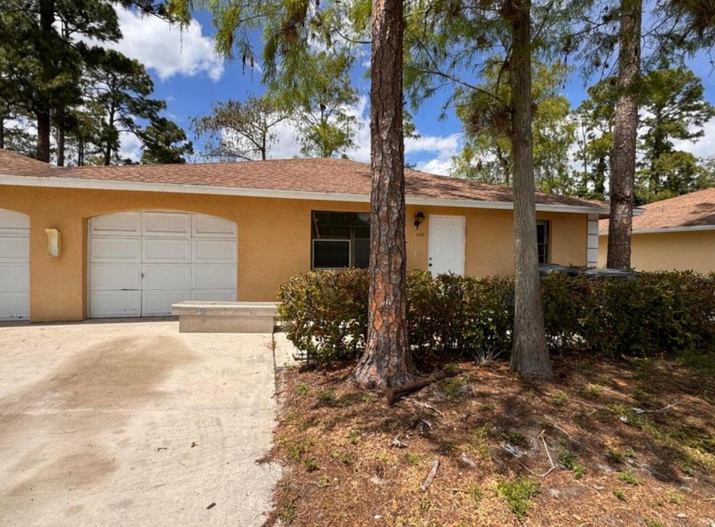 Photo of 1127 Goldenrod Road, Wellington, FL 33414 (MLS # R10992490)