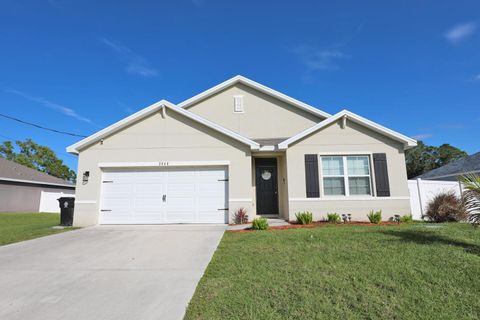 A home in Port St Lucie