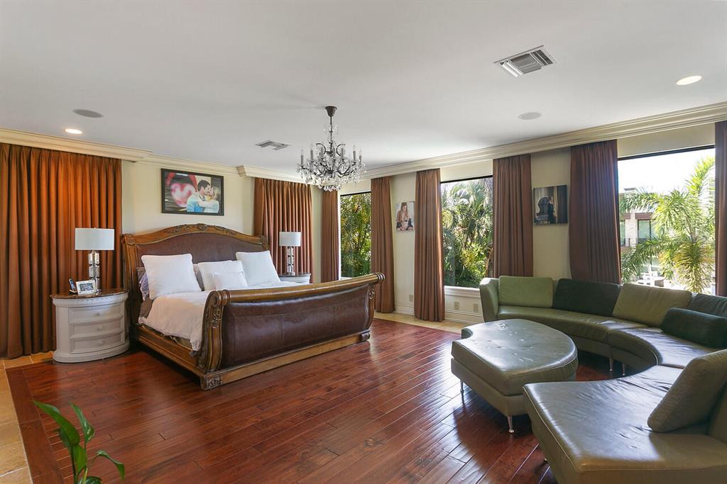 Seven Isles - Residential