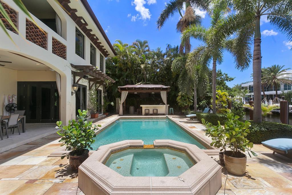 Seven Isles - Residential