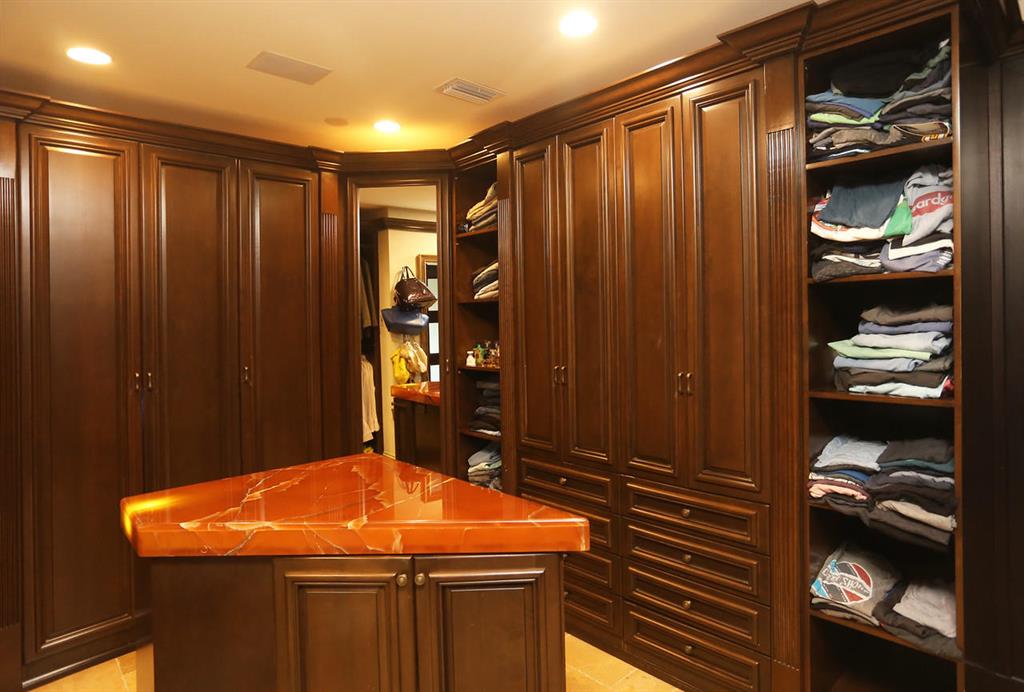 Seven Isles - Residential