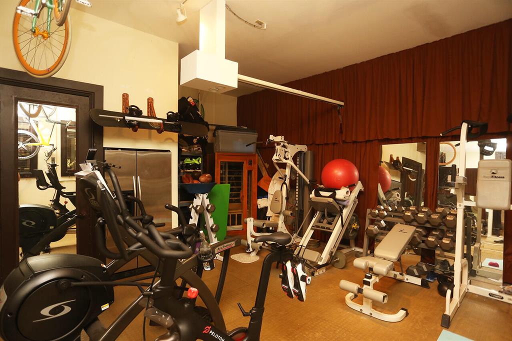 Seven Isles - Residential