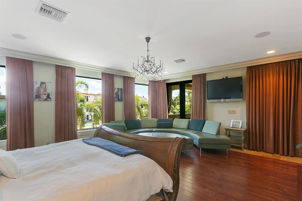 Seven Isles - Residential