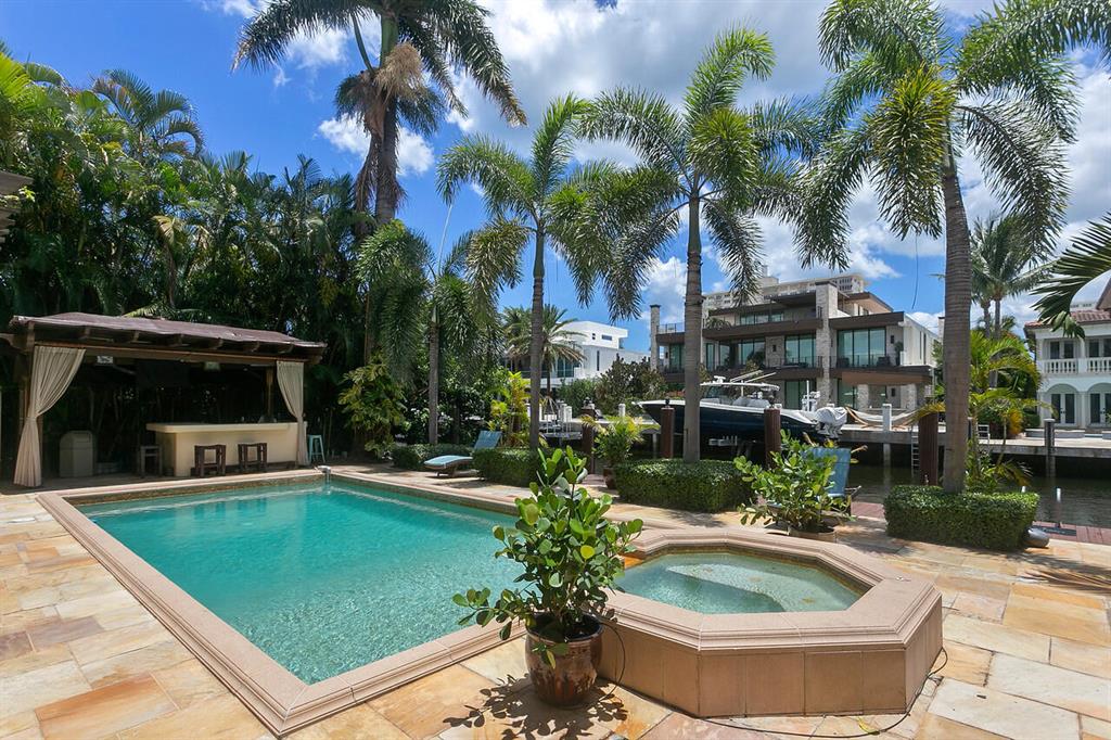 Seven Isles - Residential