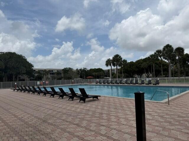 CYPRESS CHASE NORTH NO 1 CONDO - Residential