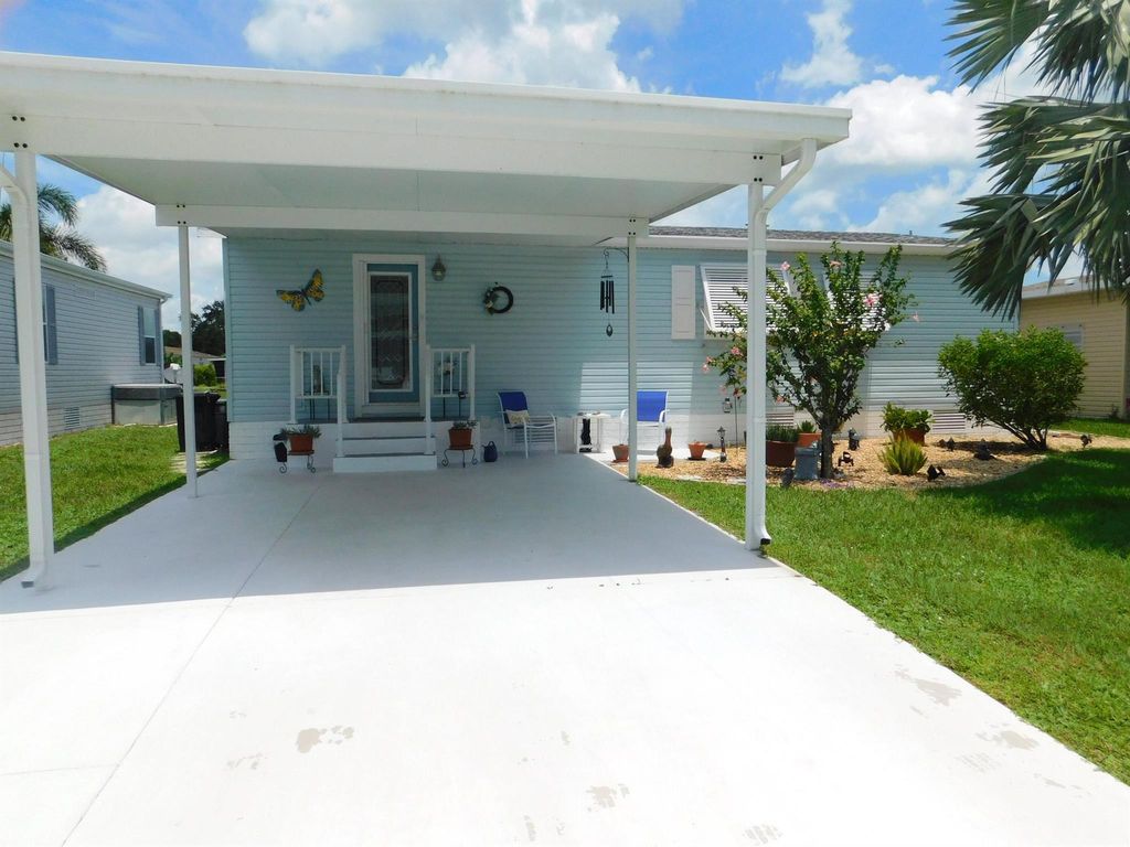 Photo of 479 Pelican Shoal Place #23, Fort Pierce, FL 34982 (MLS # R10908638)