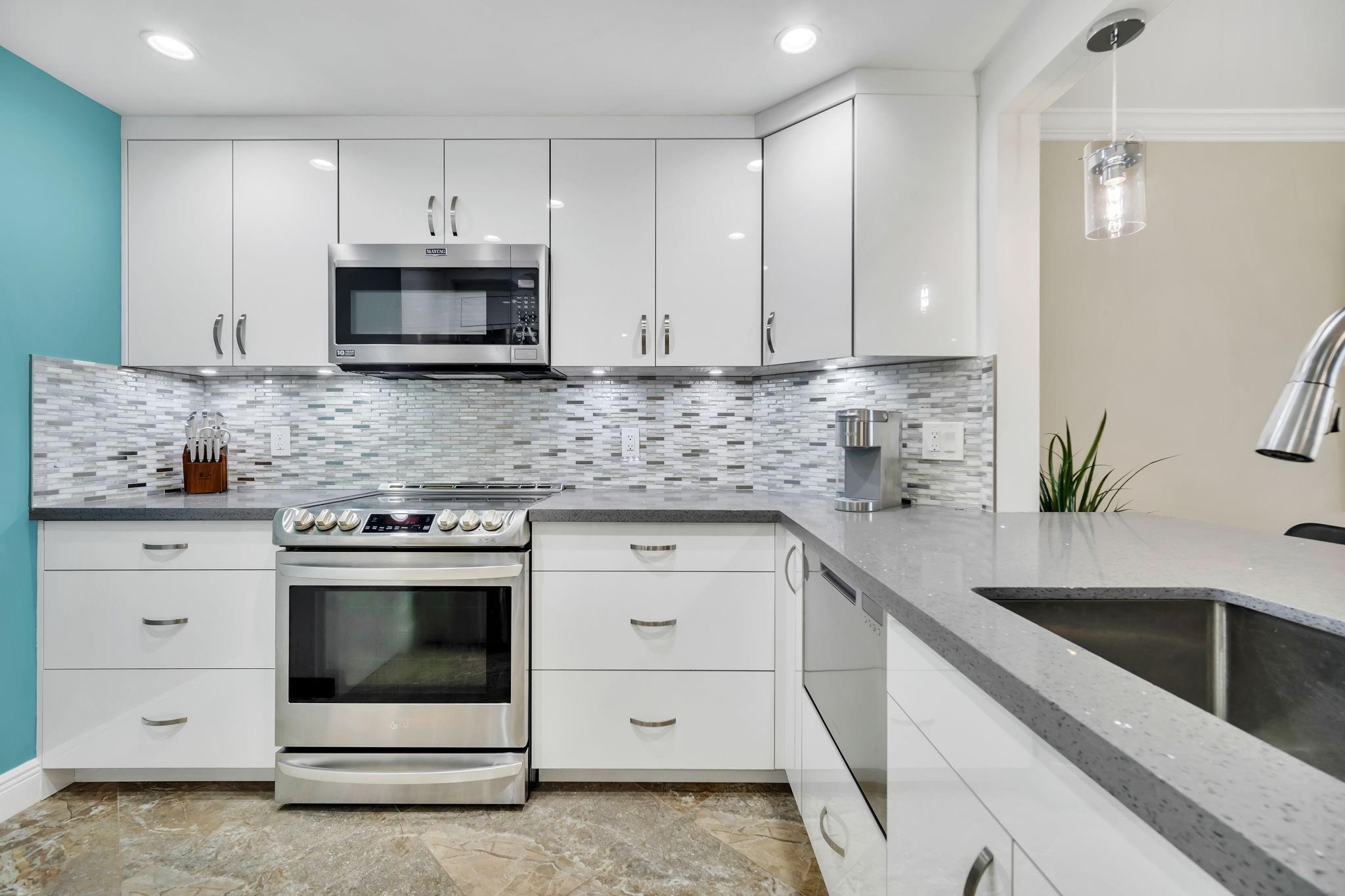 Riverside Terrace - Residential