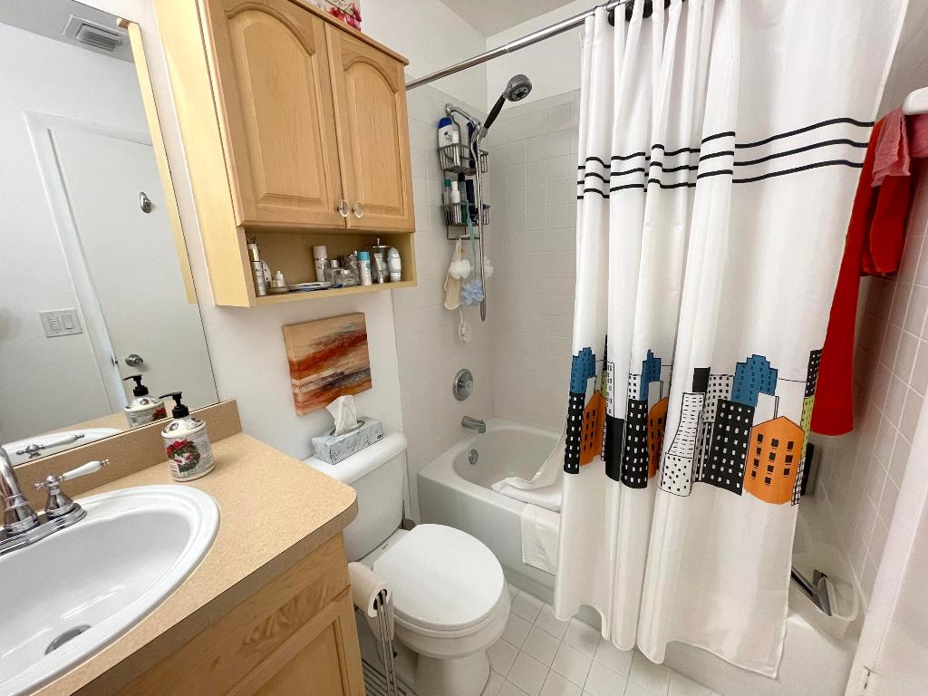 COVENTRY CONDO - Residential