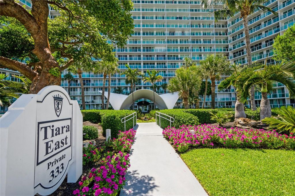 Photo of 333 NE 21st Avenue #318, Deerfield Beach, FL 33441 (MLS # B26023094)