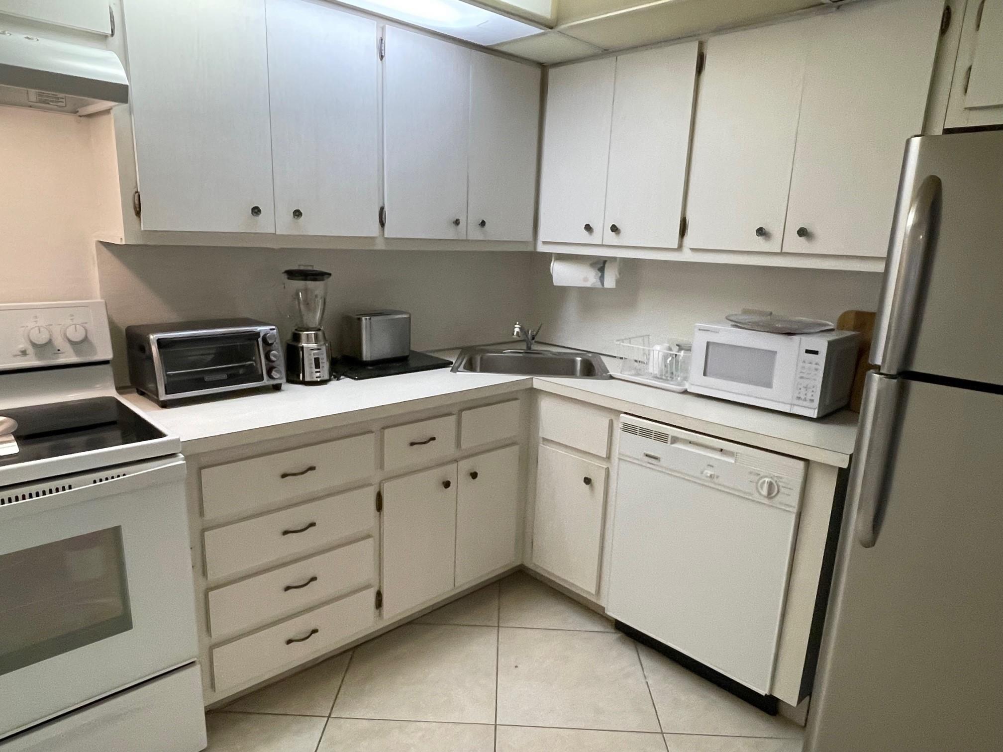 JAMAICA HOUSE - Residential