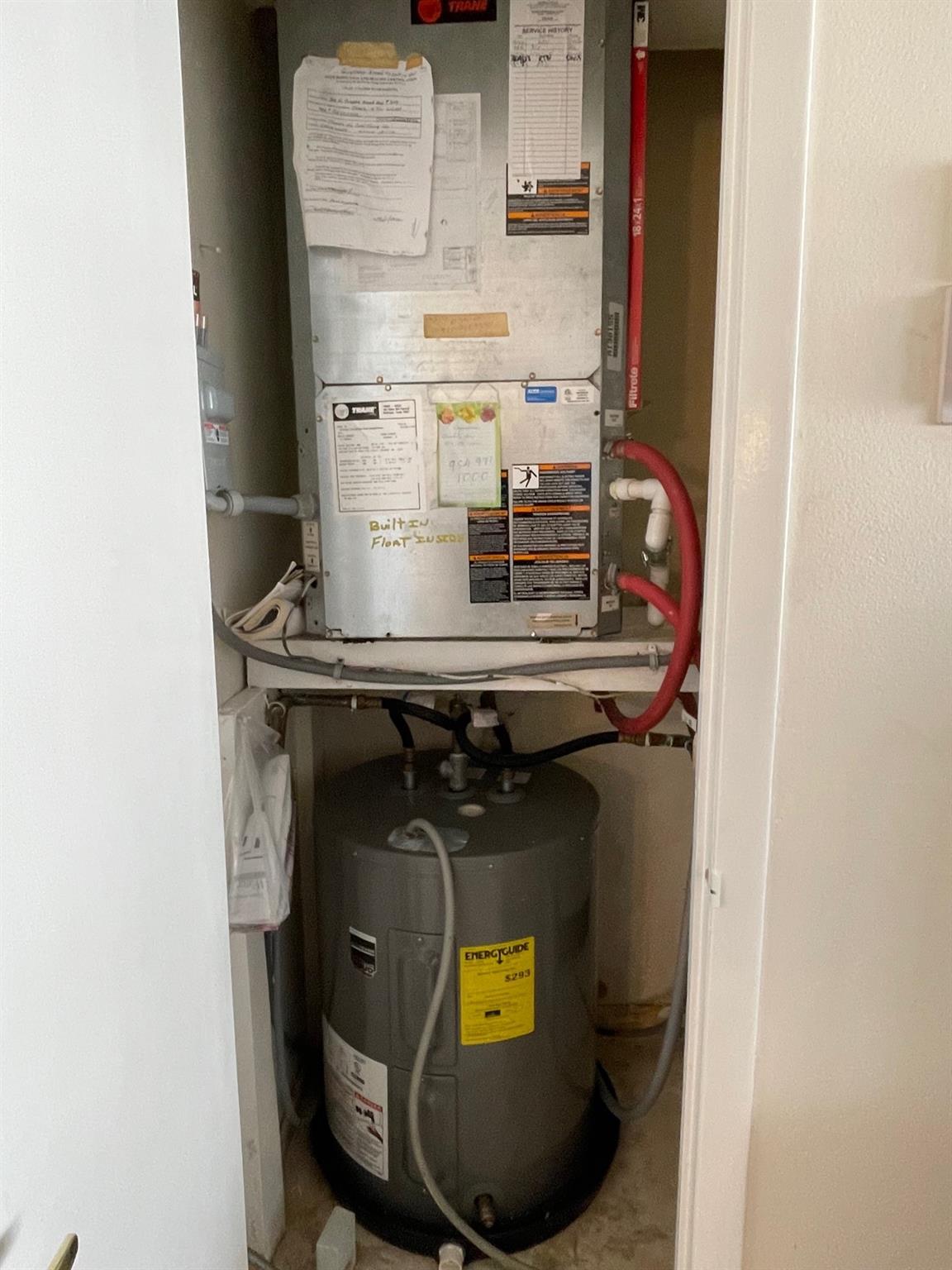 JAMAICA HOUSE - Residential