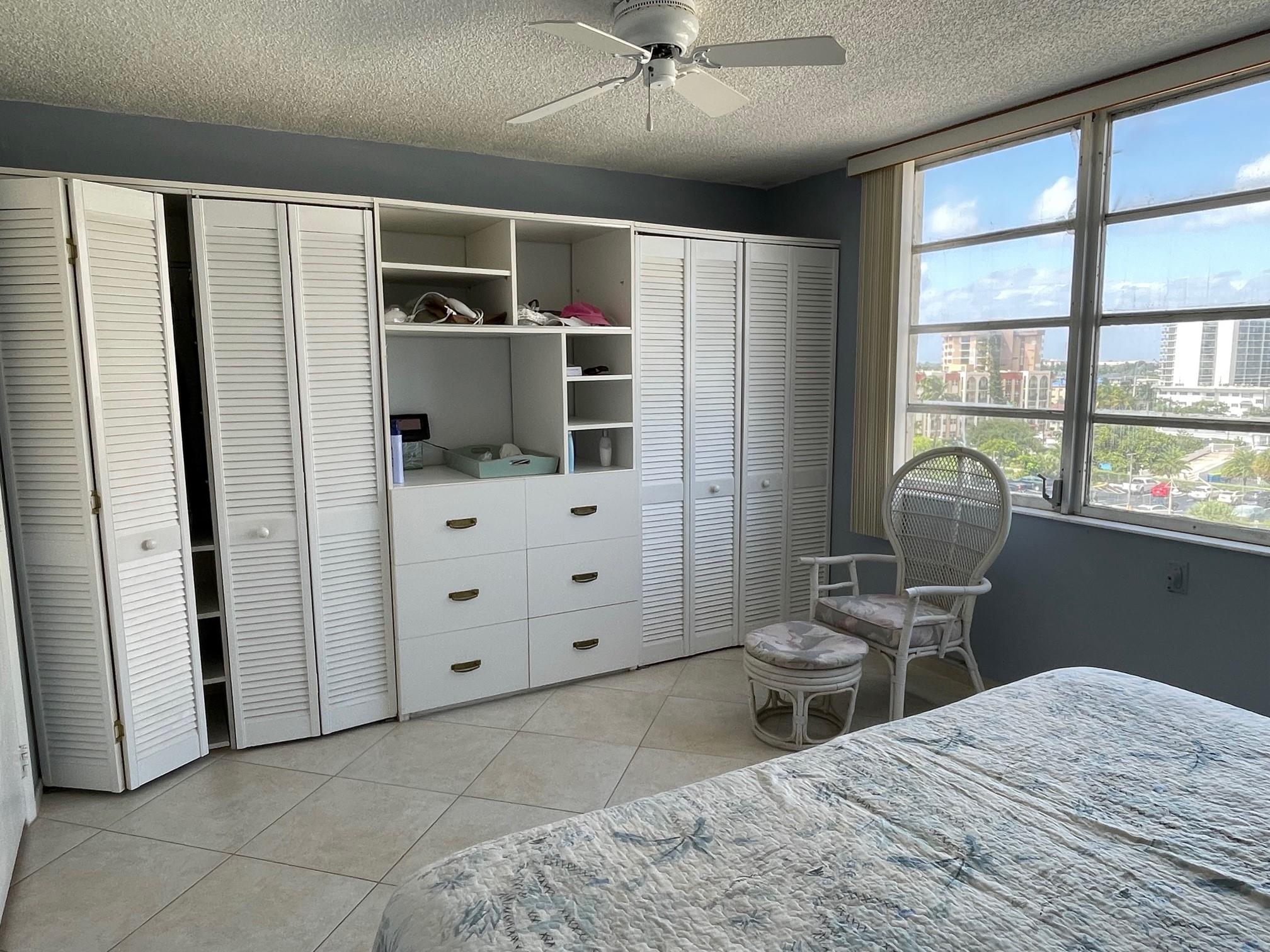 JAMAICA HOUSE - Residential