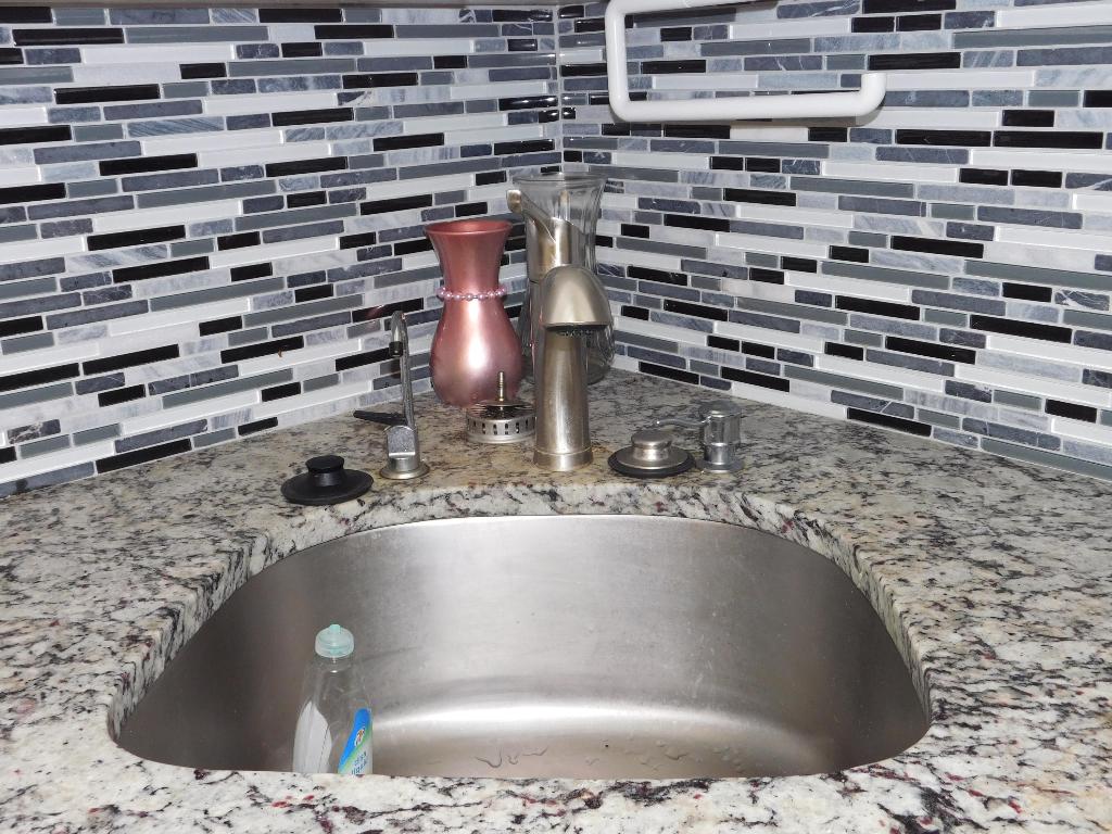 PLATINA / ILLUSTRE VILLAGE CONDO - Residential