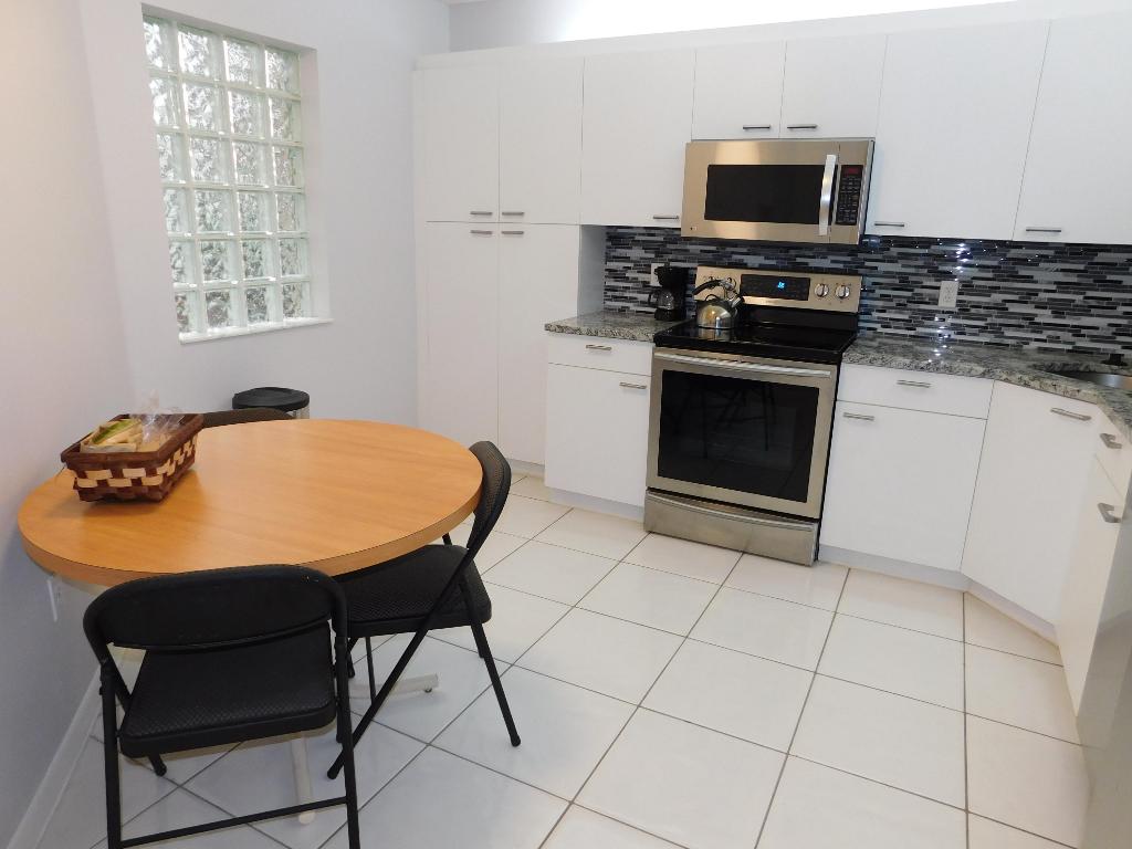 PLATINA / ILLUSTRE VILLAGE CONDO - Residential