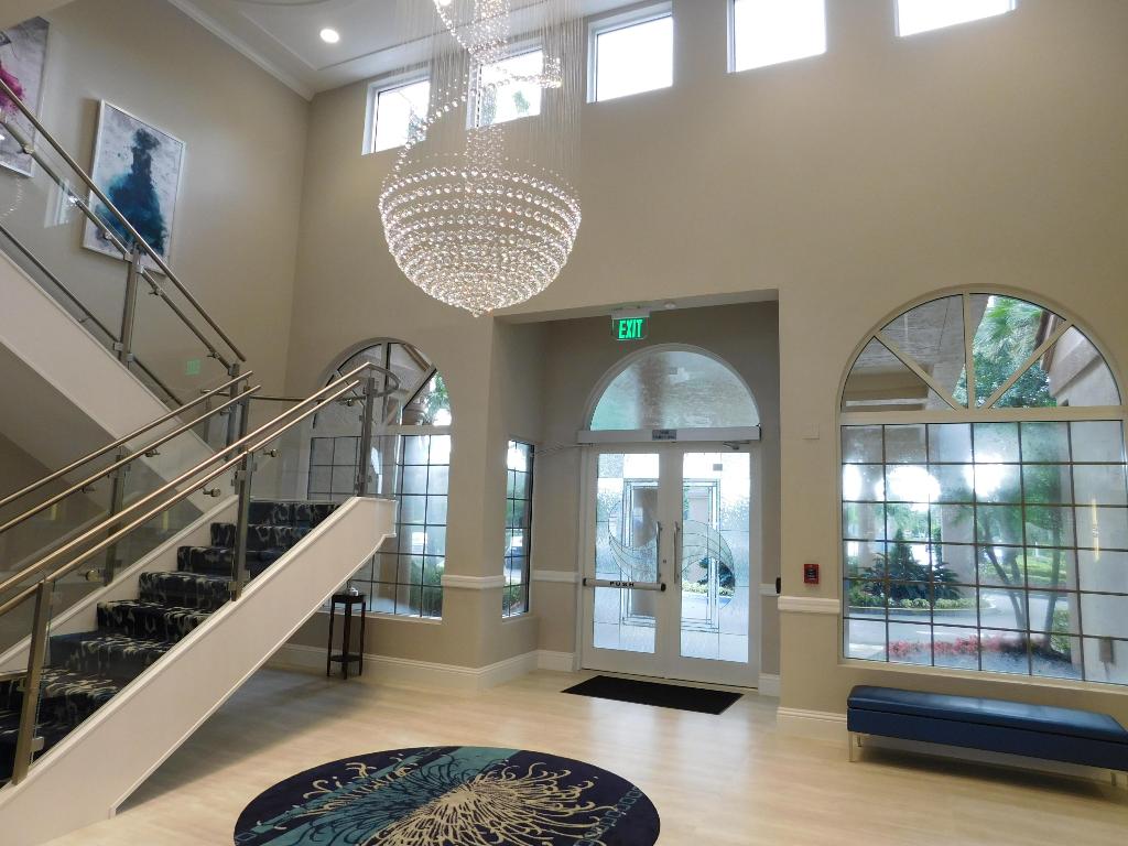 PLATINA / ILLUSTRE VILLAGE CONDO - Residential