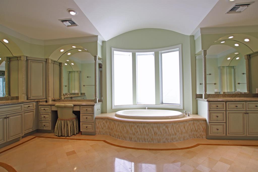 Islands of Jupiter - Residential