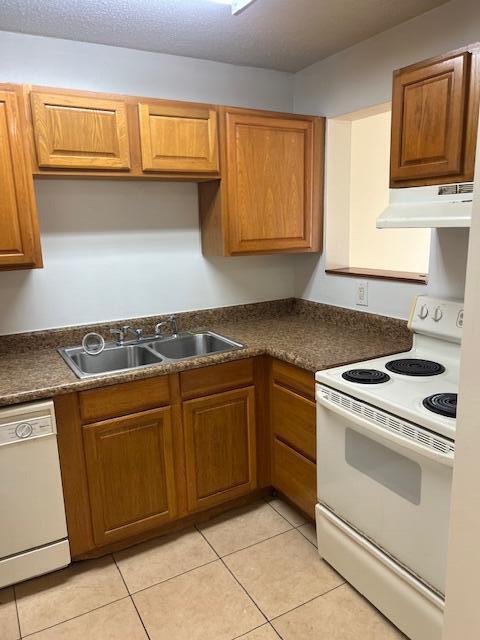 CYPRESS CREEK VILLAS - Residential Lease