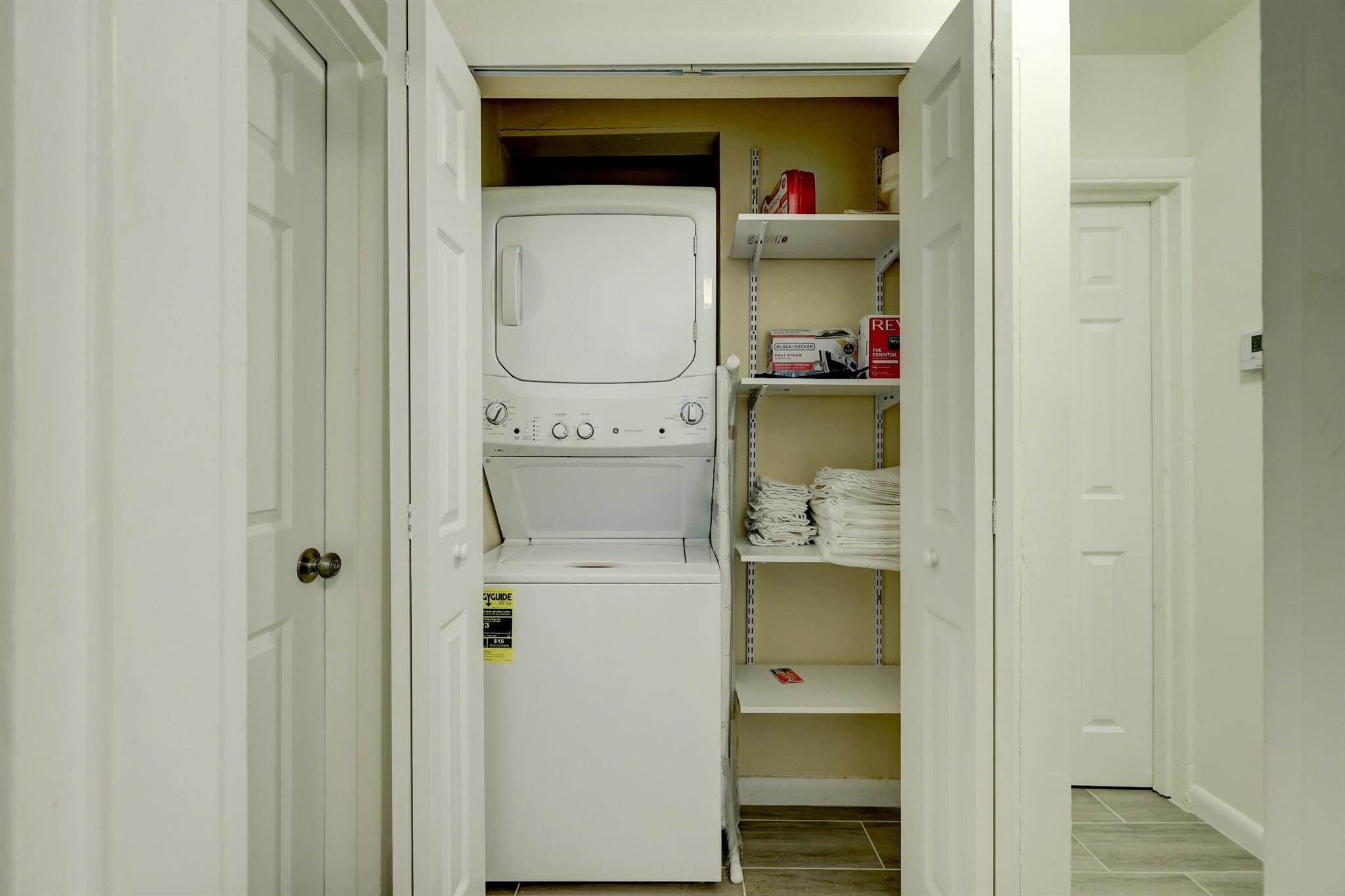 C E CAHOW'S S/D - Residential Lease