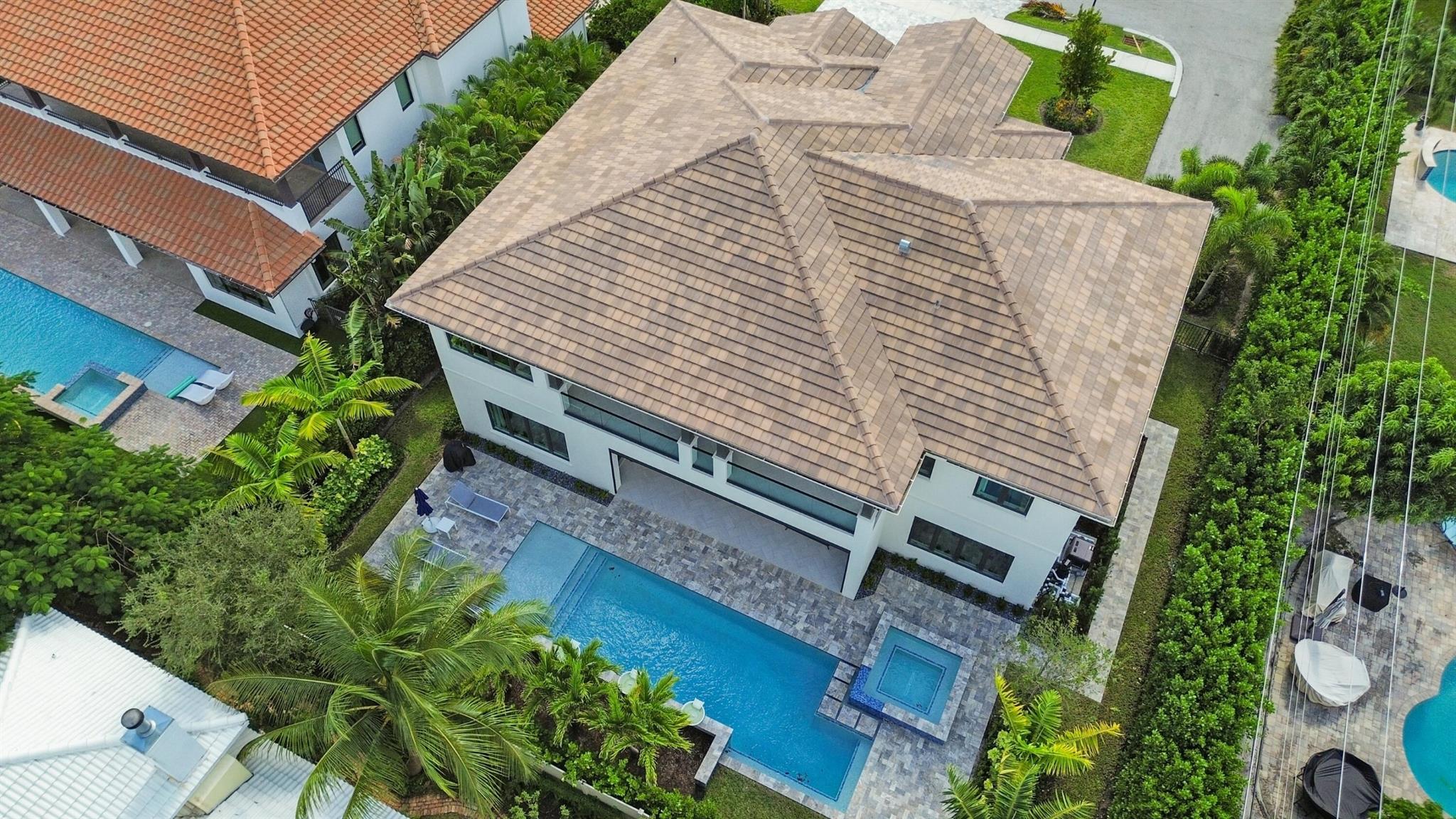 FLORESTA GROVE - Residential