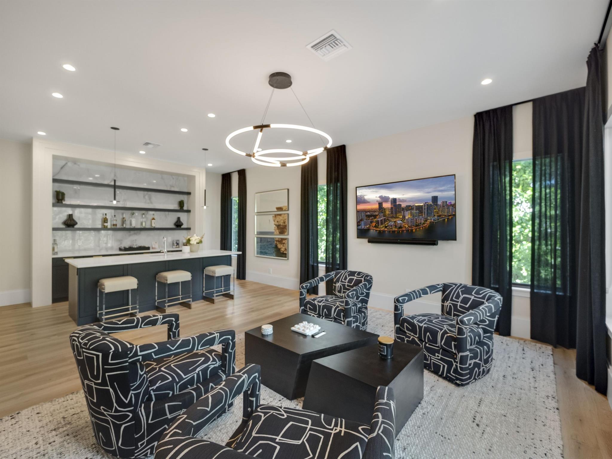 FLORESTA GROVE - Residential