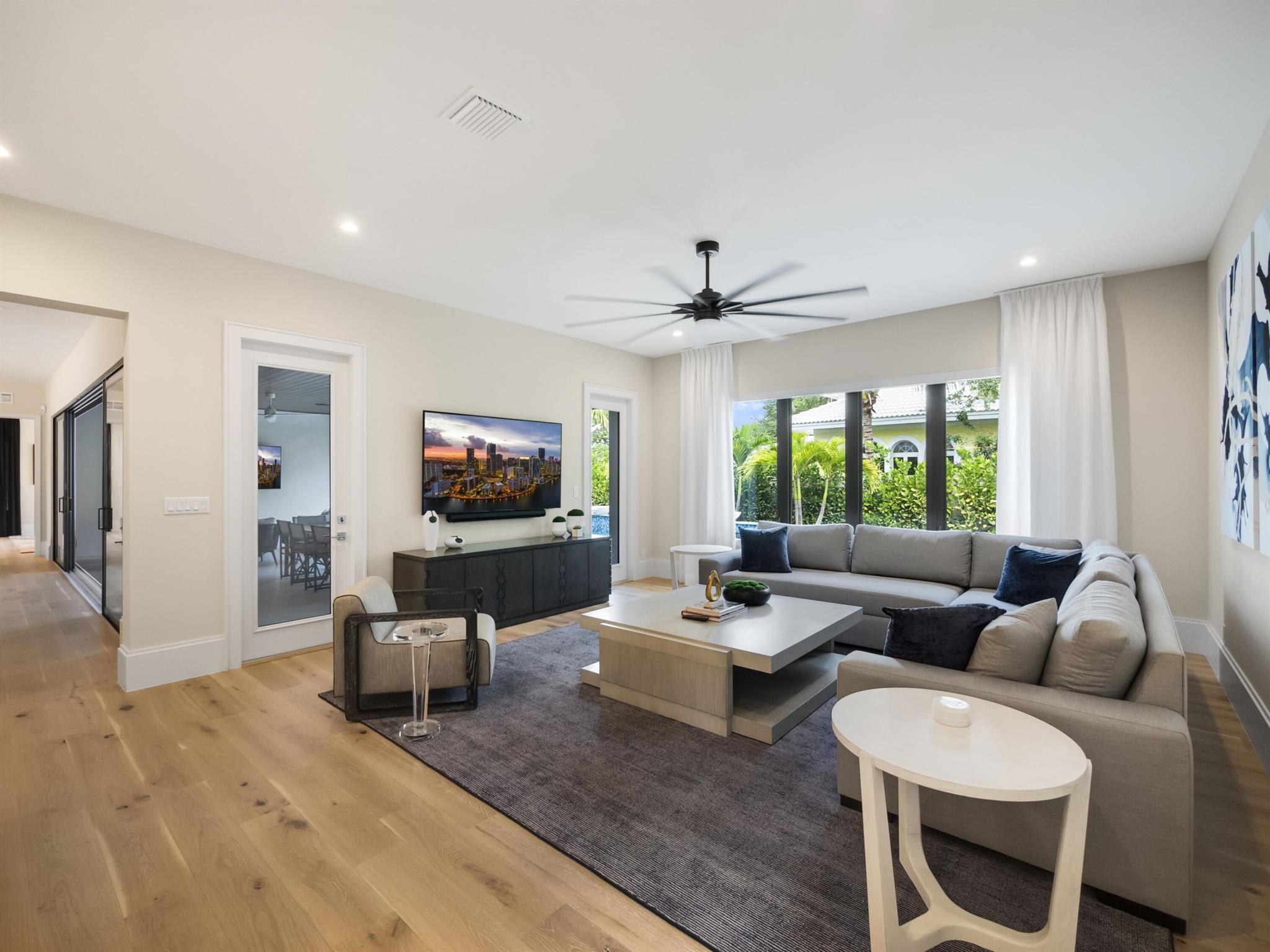 FLORESTA GROVE - Residential