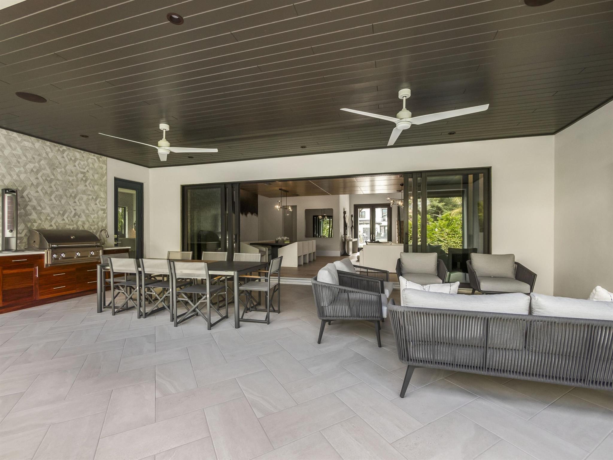 FLORESTA GROVE - Residential