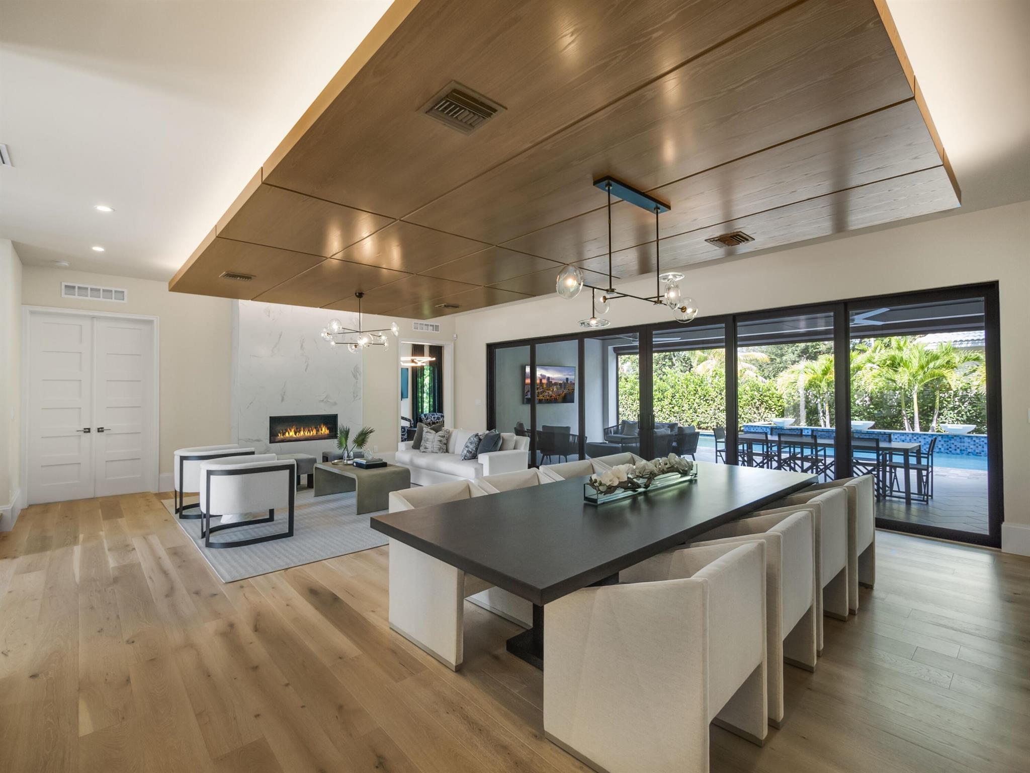 FLORESTA GROVE - Residential